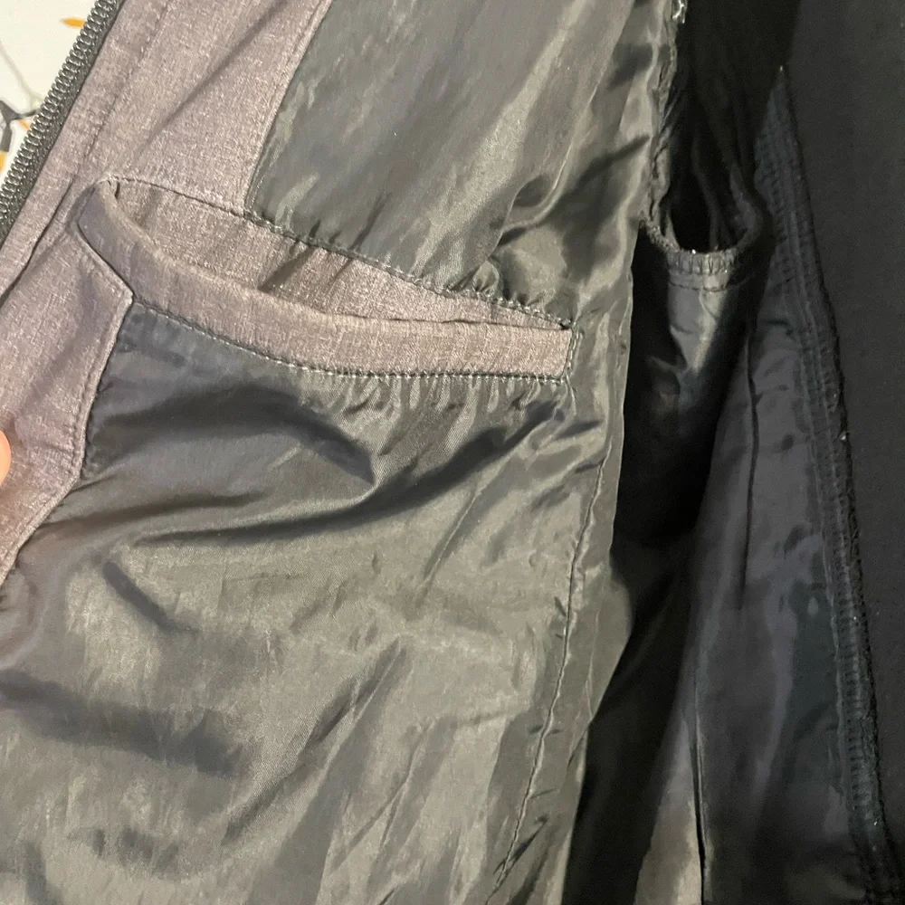 Nautica Light Jacket Black and Grey - Picture 6 of 9